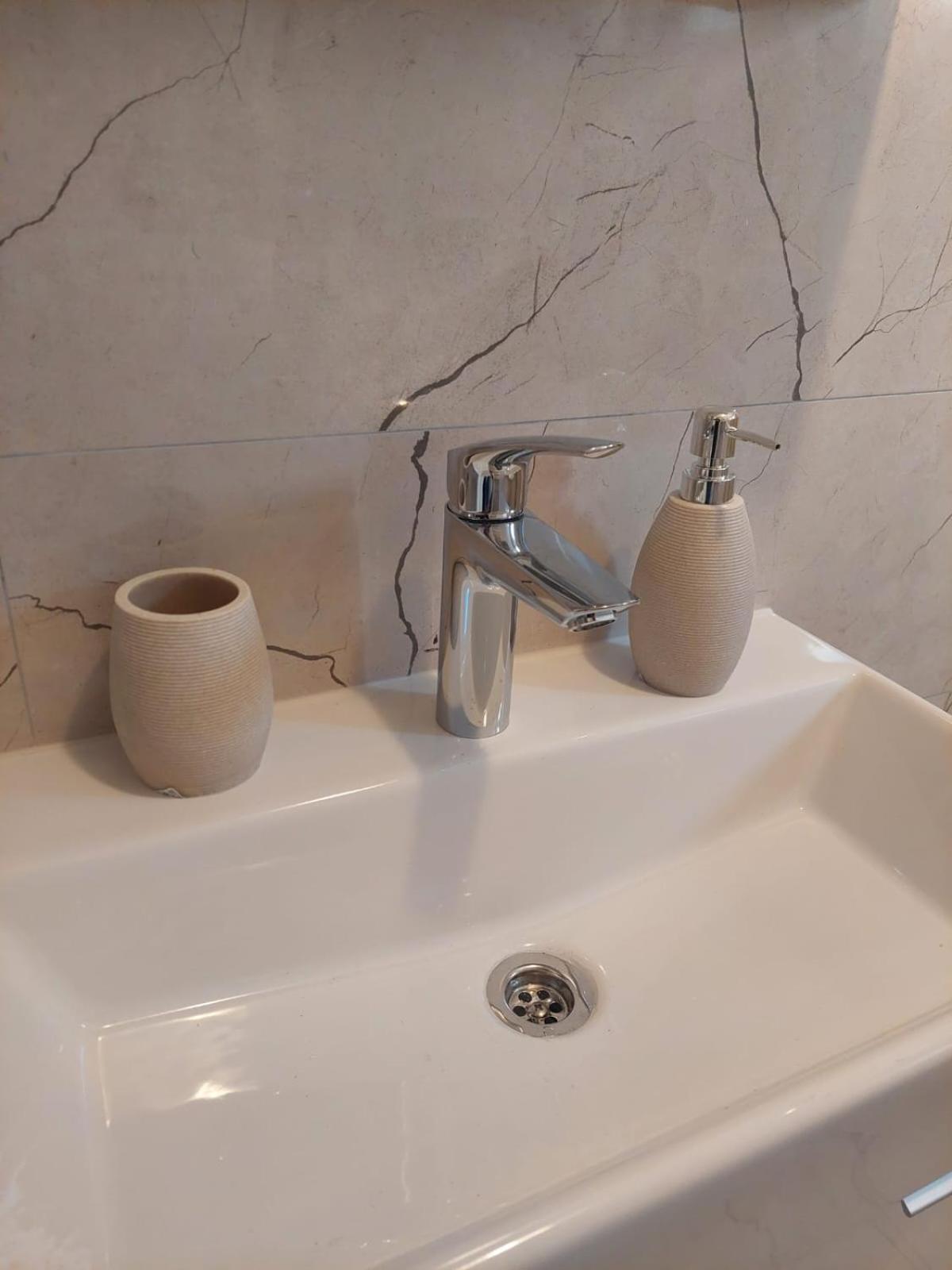 וודיצה Holiday Apartment מראה חיצוני תמונה