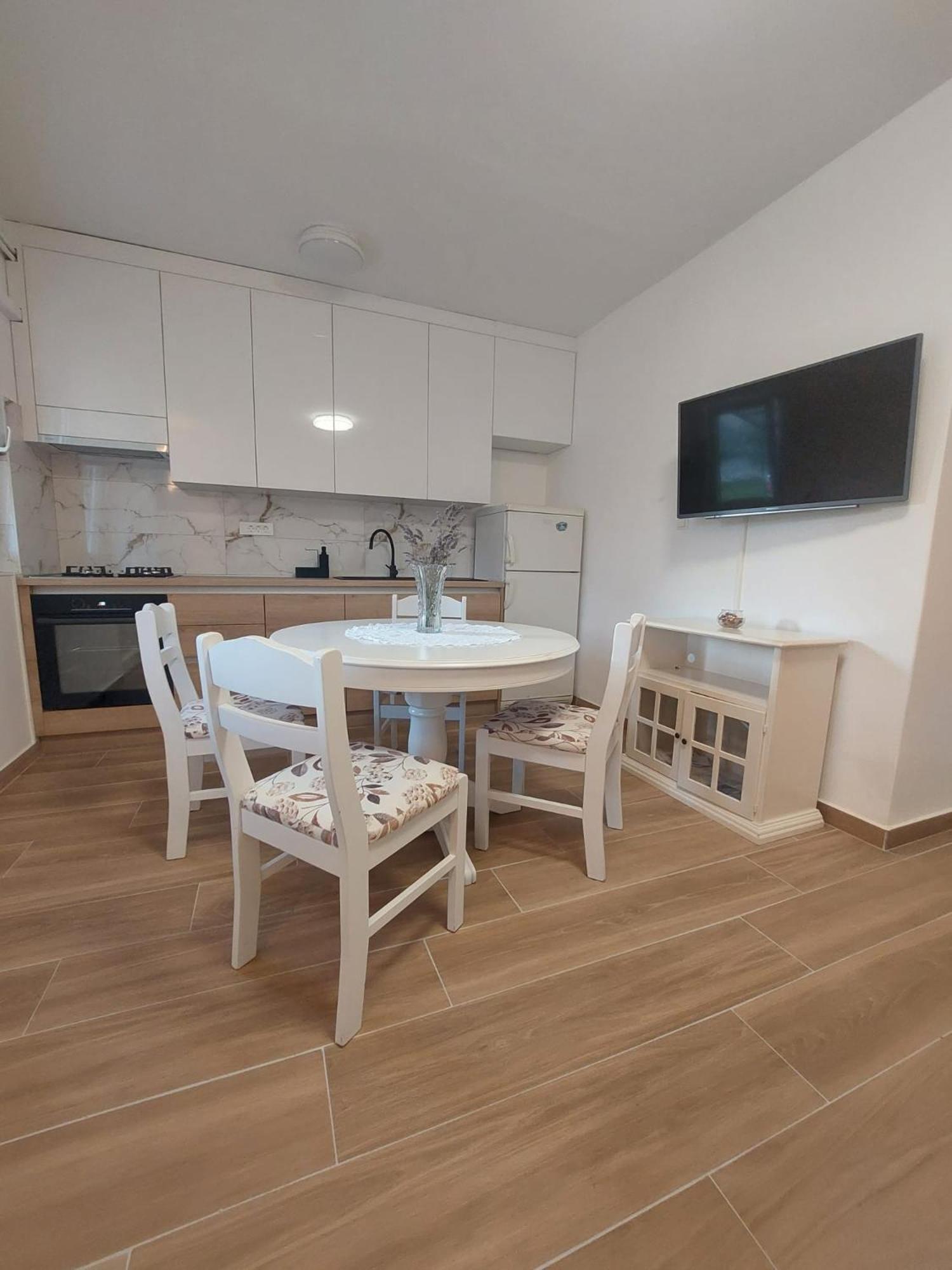 וודיצה Holiday Apartment מראה חיצוני תמונה